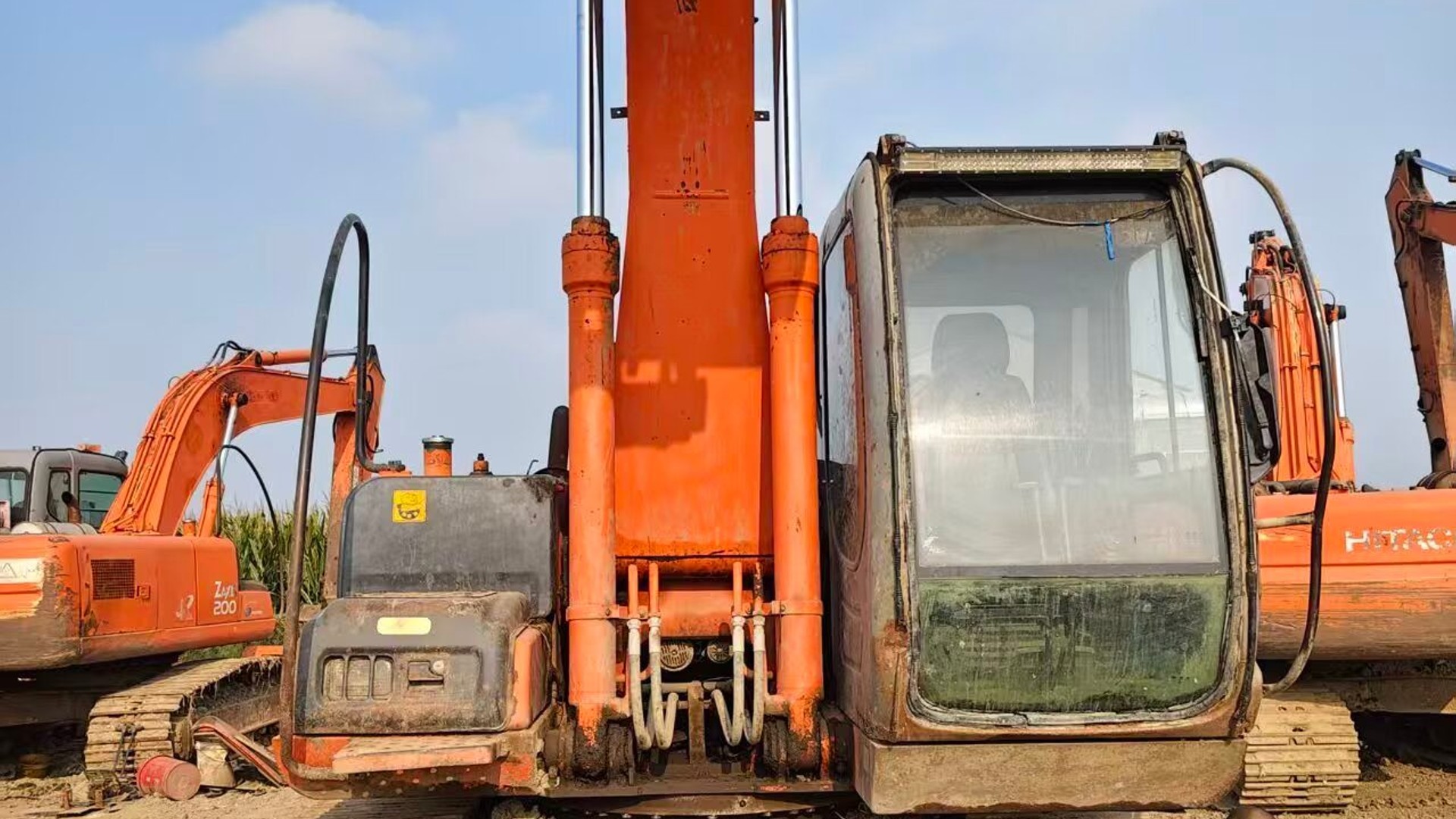 Máy Xúc HITACHI Zaxis 200-1