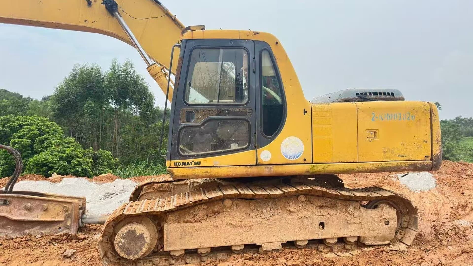 Máy Xúc KOMATSU PC 200-6