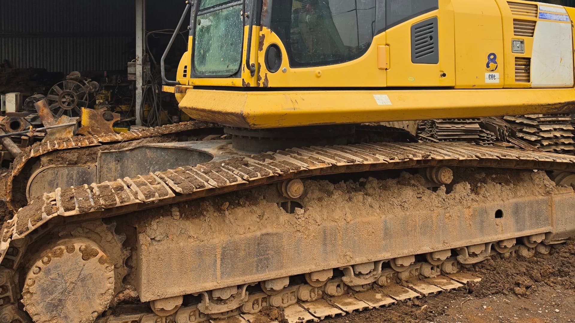 Máy Xúc KOMATSU PC 240-8