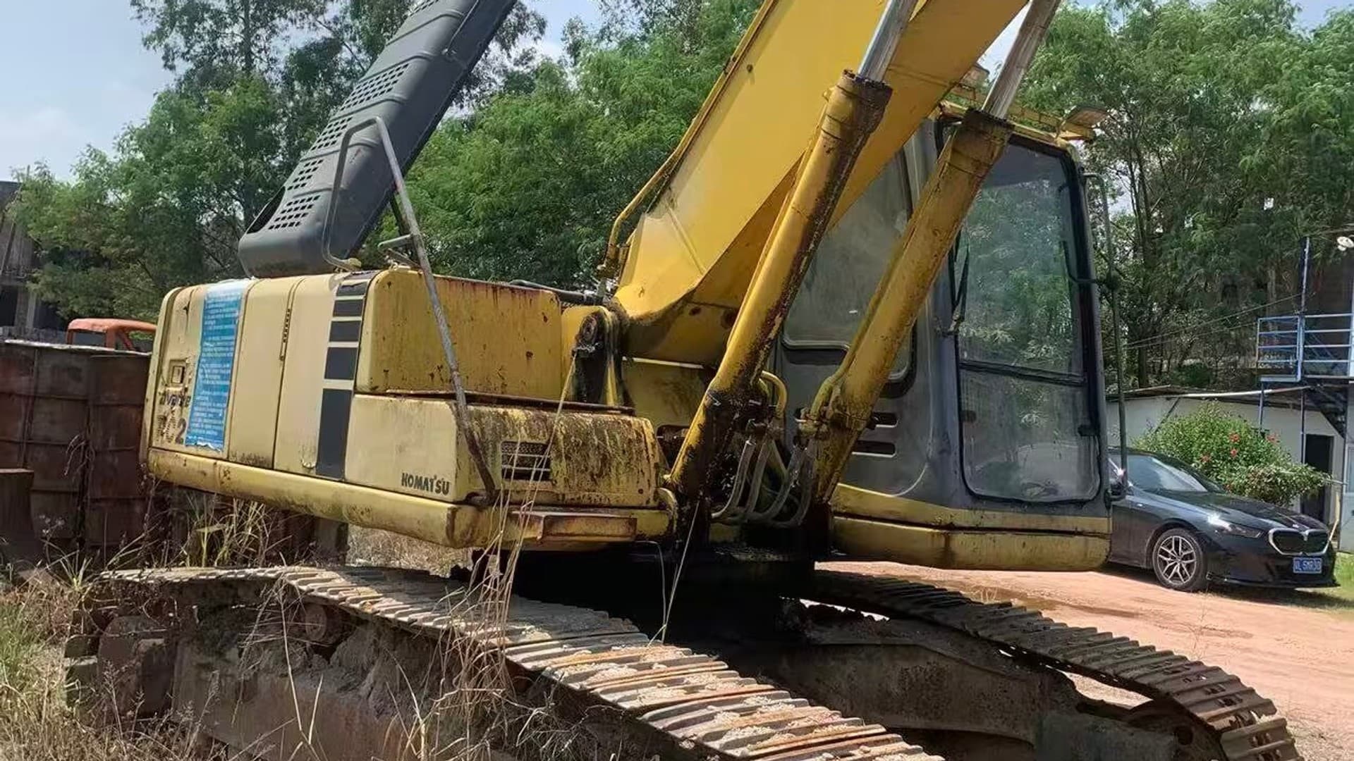 Máy Xúc KOMATSU PC 200-6E