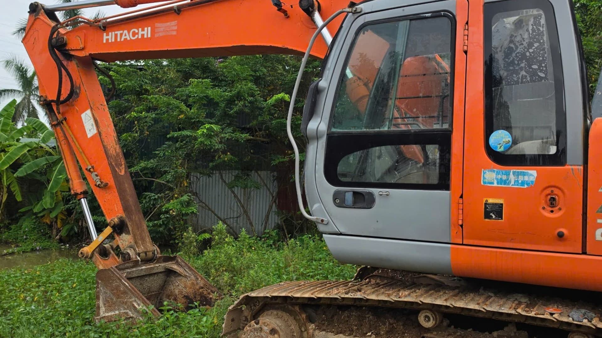 Máy Xúc HITACHI Zaxis 200-1