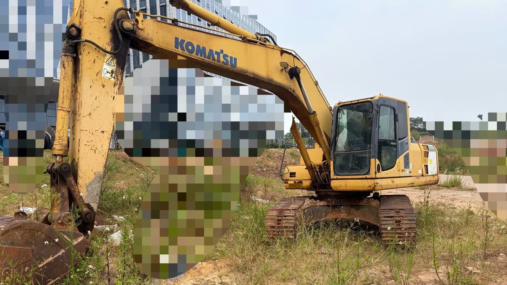 Máy Xúc KOMATSU PC 200-8