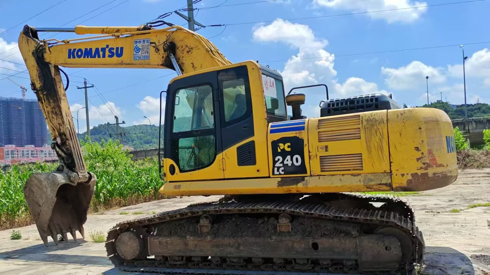 Máy Xúc KOMATSU PC 240-8MO