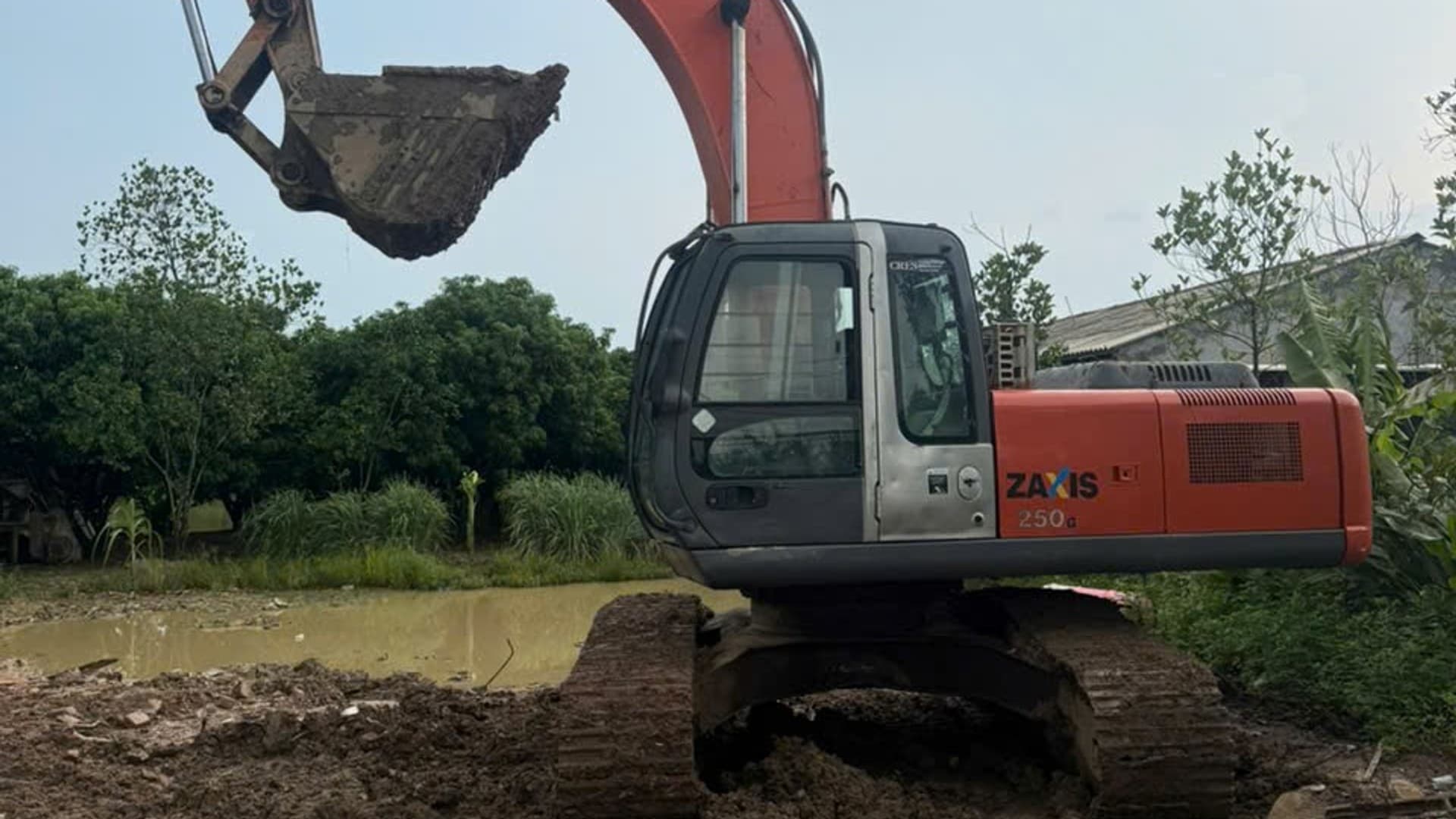 Máy Xúc HITACHI Zaxis 240-3G