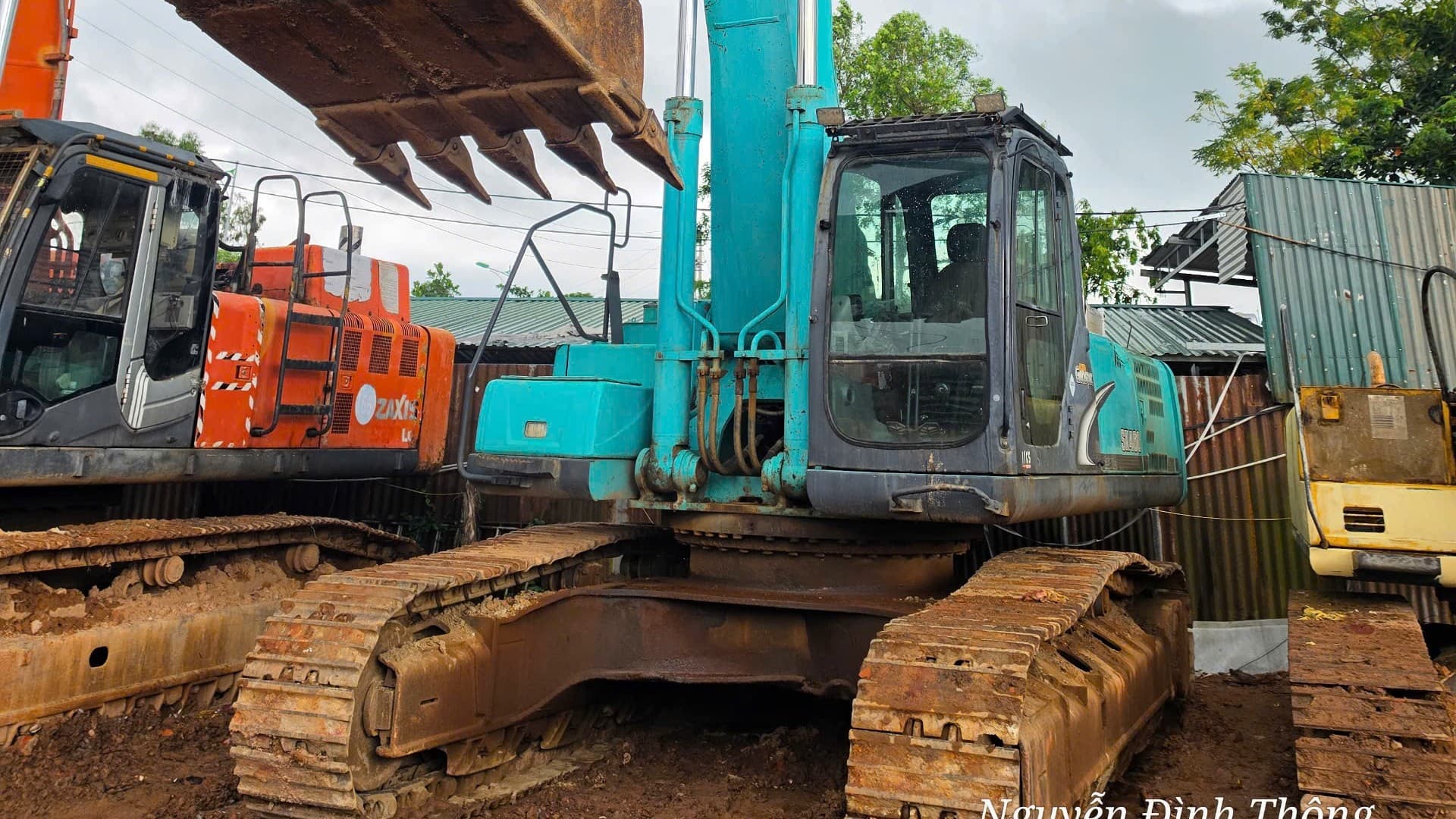 Máy Xúc KOBELCO 460 - 8