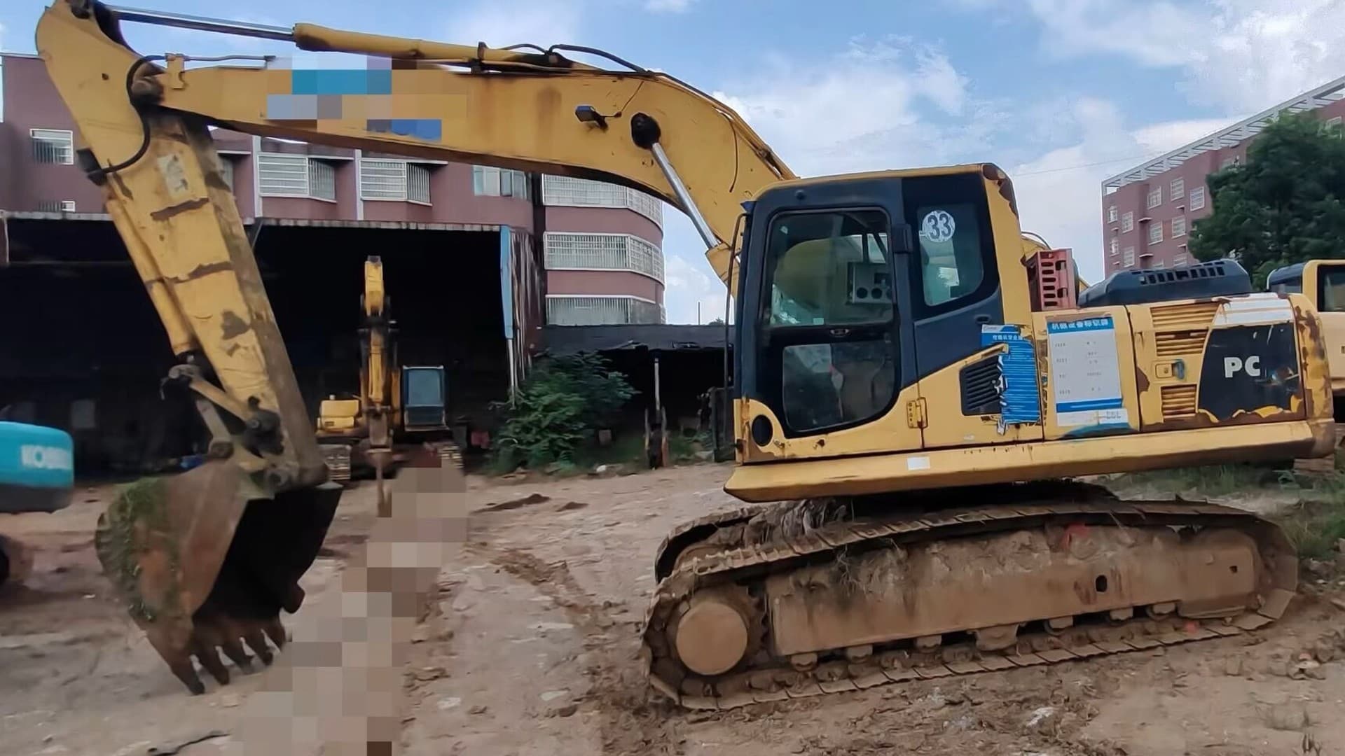 Máy Xúc KOMATSU PC 200-8