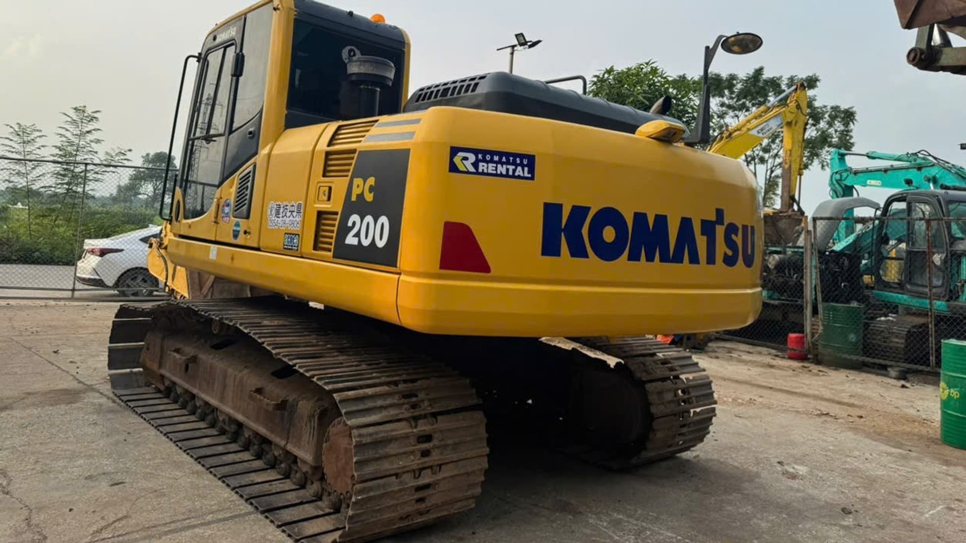 Máy Xúc KOMATSU PC 220-8